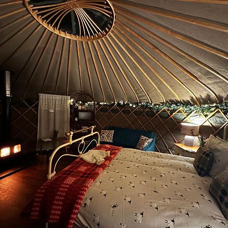 Sunbank Yurt Hotel Llangollen Exterior photo